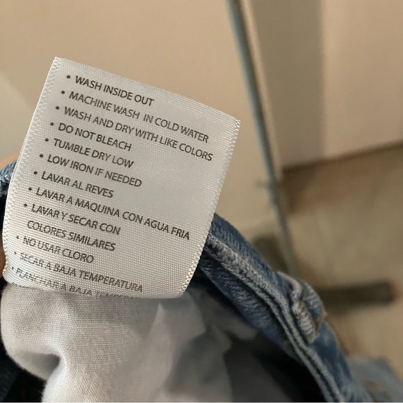 KanCan Estilo distressed button fly blue jeans, rips with animal print 15/31 - Picture 10 of 13